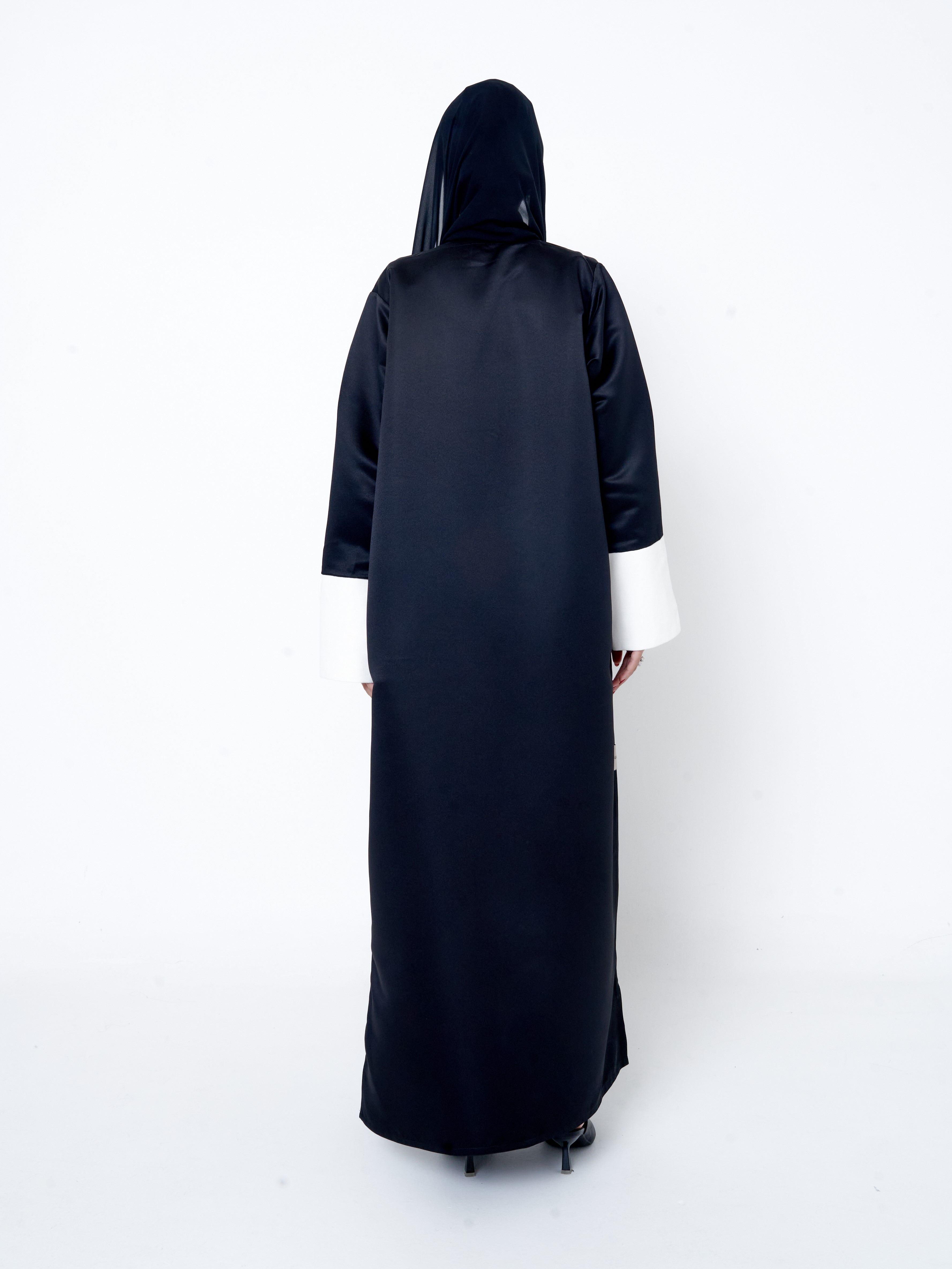 The blaze abaya